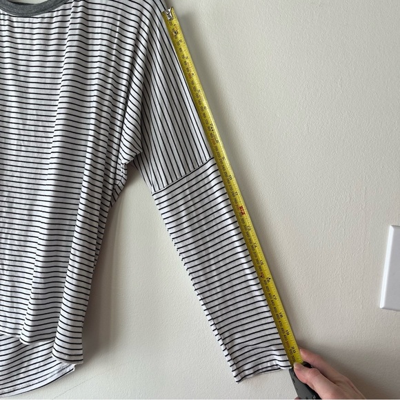 Cable&Gauge 3/4 dolman sleeve open back stripe black and white small casual - Picture 13 of 13